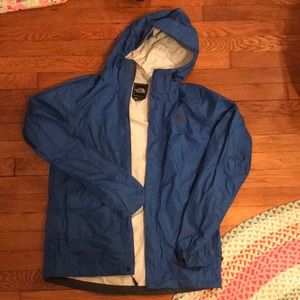 Men’s North Face rain jacket